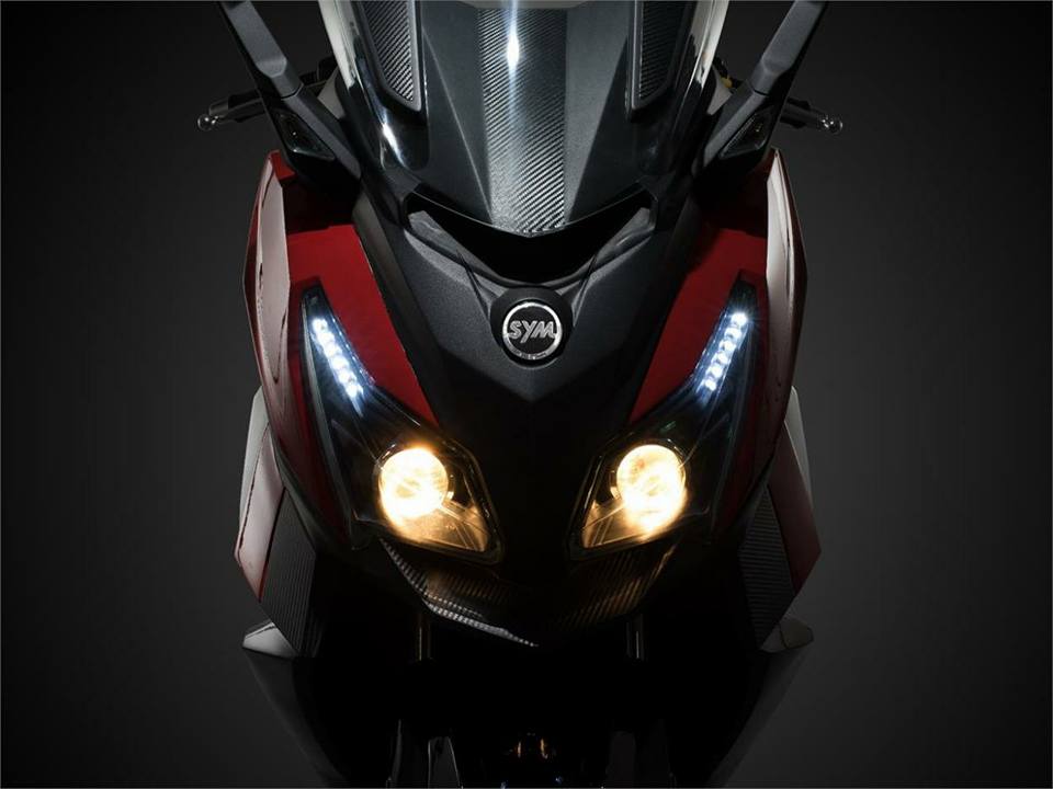 sym300-1