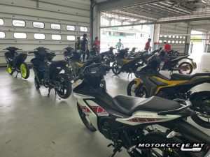 Dewi Yamaha Riding Workshop